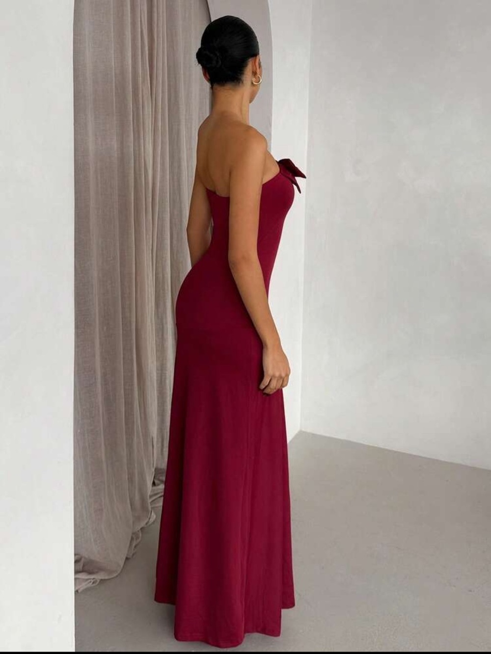 Strapless Burgundy Bow-Accent Evening Gown NEW 🏷️ - Picture 2 of 4